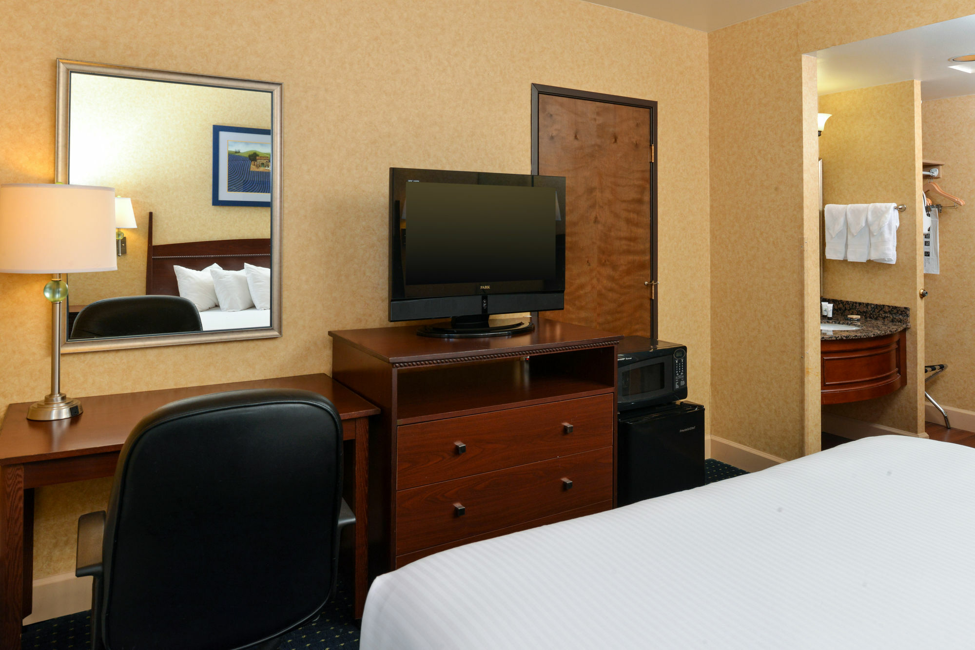 Holiday Inn - Salem By Ihg Εξωτερικό φωτογραφία